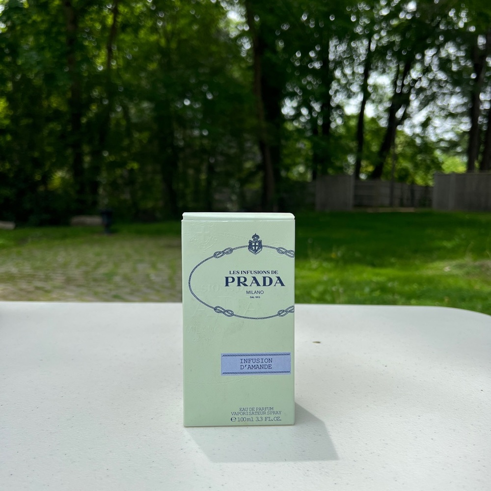 Les Infusions Prada Infusion de D’amande